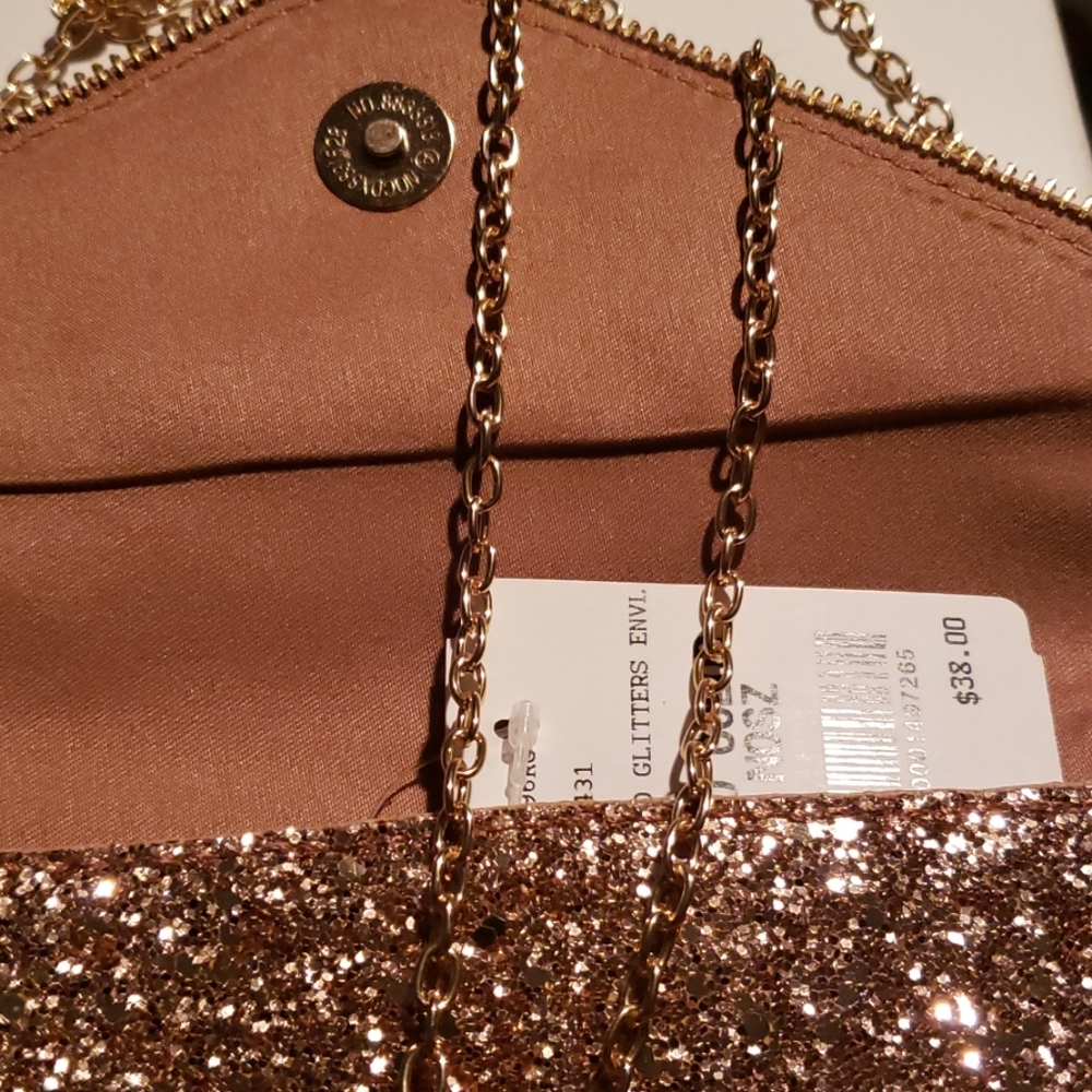Purse - Picture 2 of 2